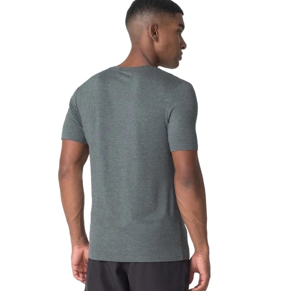 Camiseta-Fila-Comfort-Logo-II-|-Masculina Camiseta-Fila-Comfort-Logo-II-|-Masculina